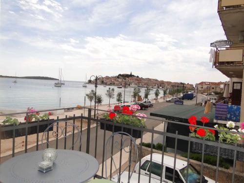 Apartment in Primosten - Sibenik Riviera 36048