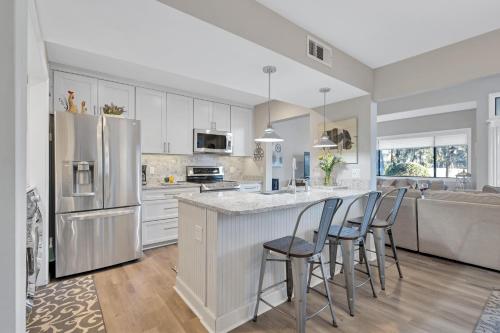265 Turnberry Villa photo 21