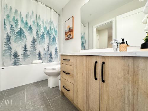 Un baño de Paradise Point - Hot Tub & Mountain Views