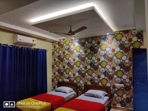 Ένα ή περισσότερα κρεβάτια σε δωμάτιο στο Mystique Copper Villa- Karwar near Goa