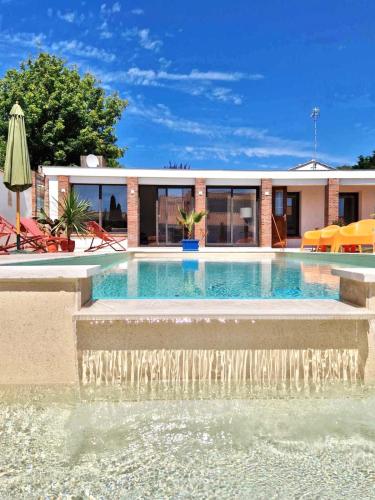 Villa Des Plages 285 m2 Classé 5étoiles premium 14 personnes SPA et Piscine