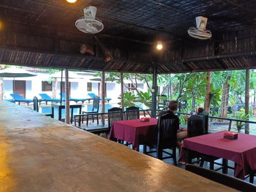 Restaurace v ubytování Elmas Hotel Siem Reap