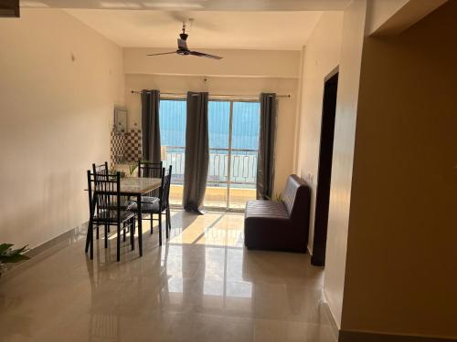 JāmbにあるD&B CLUB- The Nameri Opposite New Airport Guwahatiのギャラリーの写真