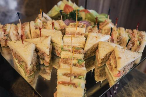 Jídlo v hotelu nebo okolí