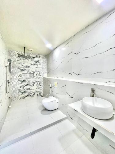 Ένα μπάνιο στο Jazeeraa beach stay