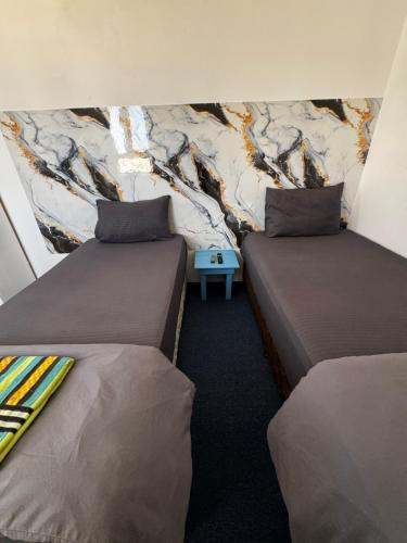 Afbeelding uit fotogalerij van Private Room in Sur House in Sur