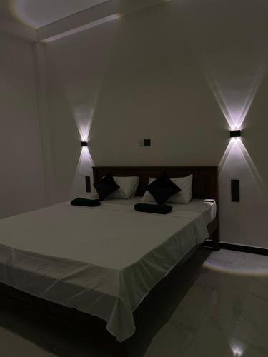 Ein Bett oder Betten in einem Zimmer der Unterkunft THE PRASINOS villa & resort