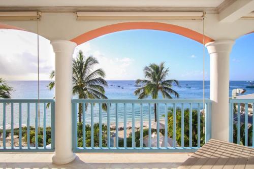 Villas On The Beach 305 home