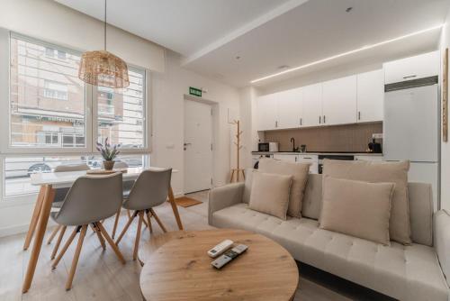 Comfortable charming - 2 Bdrs 2 Baths -Ventas