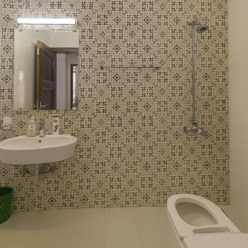 Phòng tắm tại Sky line View Guest House