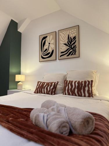 En eller flere senge i et værelse på Casa Verde - T4, Proche plage