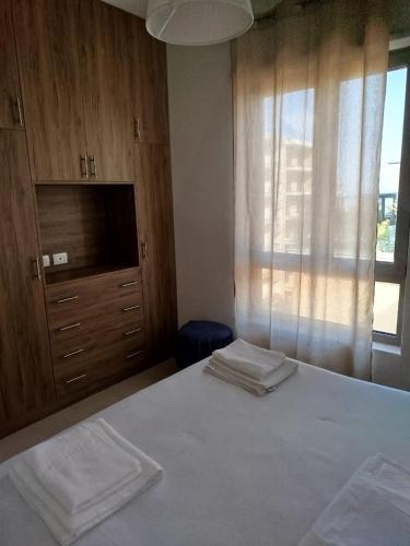 Apartment with a view & amenities