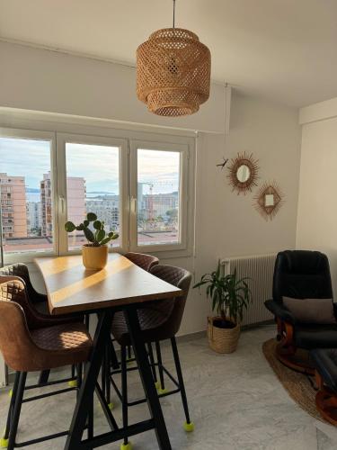 Φωτογραφία από το άλμπουμ του Cherry & Mountain Appartement σε Αζαξιό