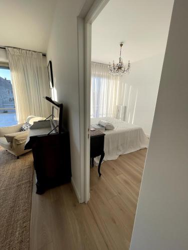 Giường trong phòng chung tại Cape Champagne