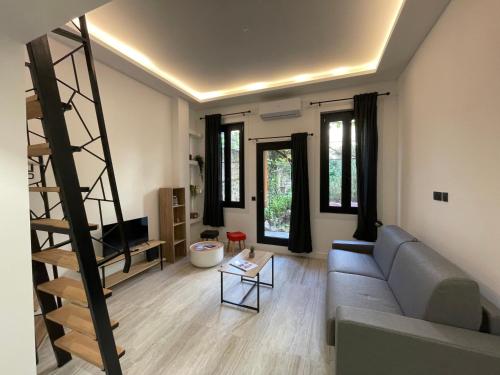 Pasteur, Antibes centre, calme et rénové