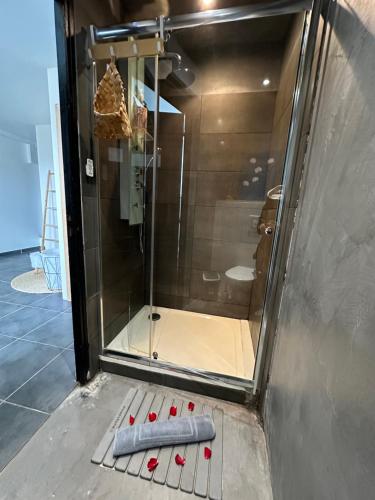 Koupelna v ubytování Nuit Détente Rodez