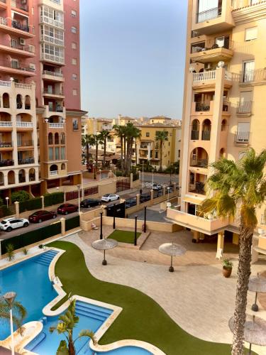 Cozy 2 bedroom apartment near Los Locos Beach