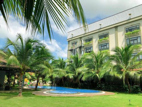 Bazén v ubytování Hotel Kim Long Hồ Tràm nebo v jeho okolí