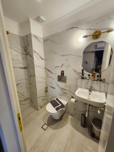 Koupelna v ubytování Archontiko Hotel