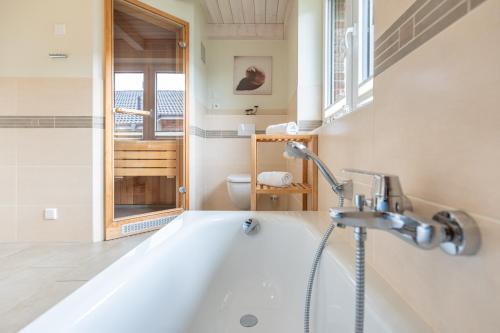 Koupelna v ubytování Blanker Hans