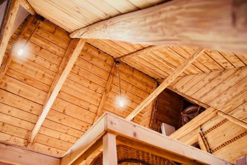 an overhead view of a wooden ceiling in a building at Istebna Pełna Chata I in Istebna