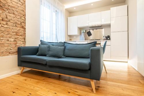 HT Maison Angera
