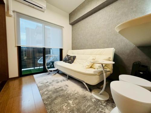 Posezení v ubytování LuxurySweet 博多駅南51