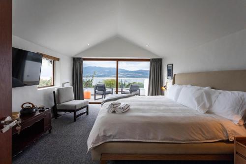 Voodi või voodid majutusasutuse FINCA TUTASUA Lake View Luxury House toas