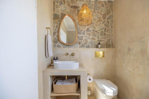 Koupelna v ubytování Ohana Retreat - Unbeatable Location - Sea Views