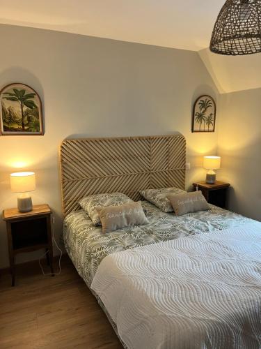 Postel nebo postele na pokoji v ubytování Ker Zélia