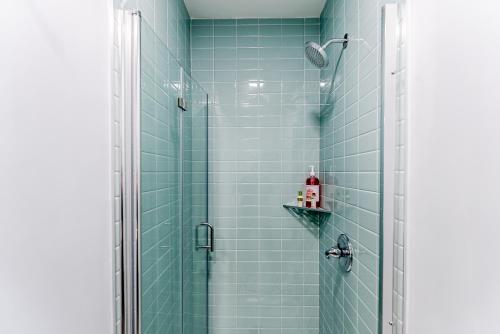 Ένα μπάνιο στο Studio Minutes from Center City South Philly Special