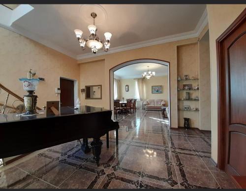 Φωτογραφία από το άλμπουμ του Avan Luxury villa σε Elar