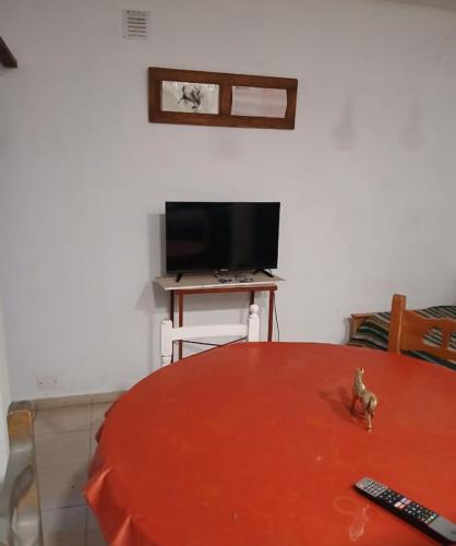 TV a/nebo společenská místnost v ubytování Viedma departamentos