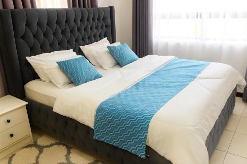 Postel nebo postele na pokoji v ubytování Nova Stays 1-Bedroom Apartment with Private Pool & Uninterrupted Seaview