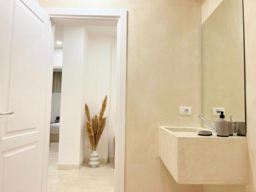 Koupelna v ubytování SMART STAY - Cave By the Sea