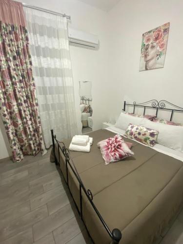 Postel nebo postele na pokoji v ubytování DAREB HOME vista mare