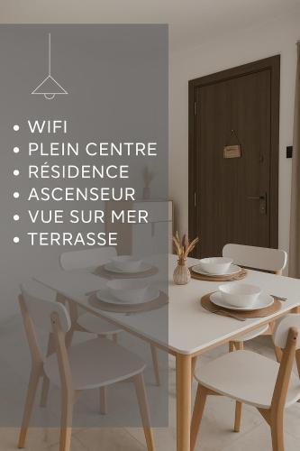 Logement luxueux, ascenseur, vue sur mer
