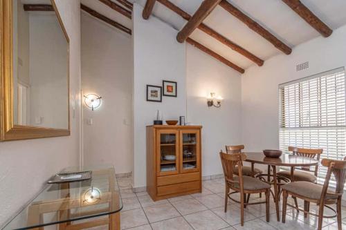 Φωτογραφία από το άλμπουμ του 125 Willowbrook Place Street, Sandown, Sandton στο Γιοχάνεσμπουργκ