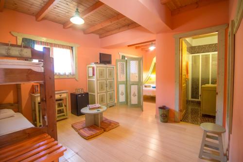 Fotografie z fotogalerie ubytování Colours' Chalet v destinaci Synikia Mesi Trikalon