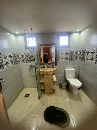 Koupelna v ubytování Hotel Berber Palace Merzouga