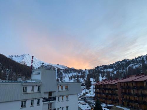 Γενική θέα στο βουνό ή θέα στο βουνό από  αυτό το διαμέρισμα