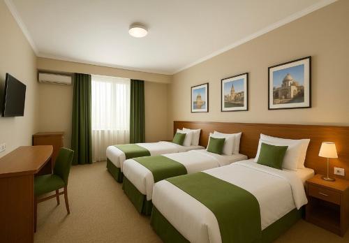 Postel nebo postele na pokoji v ubytování Villa in and Home