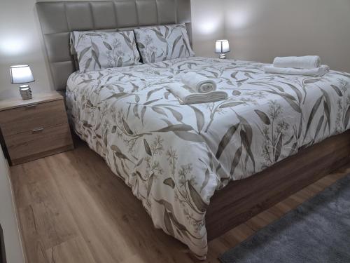 Ένα ή περισσότερα κρεβάτια σε δωμάτιο στο Arco-Íris