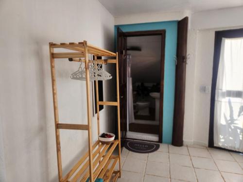 Palanda nebo palandy na pokoji v ubytování Suíte externa luxo no melhor da Ilhabela