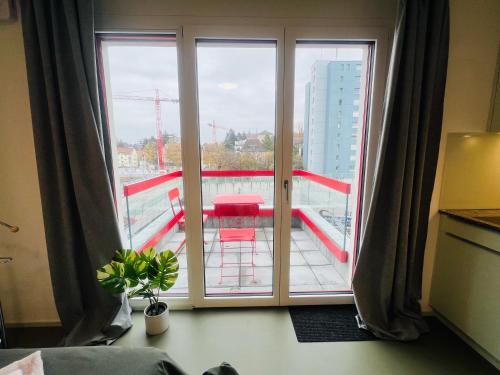 Modern Living, Luxe Apartment Zurich