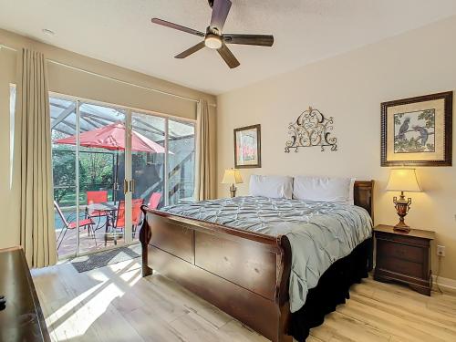Pool, spa & game room near theme parks photo 35