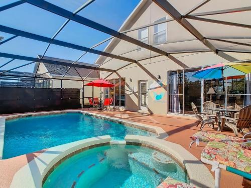 Pool, spa & game room near theme parks photo 59