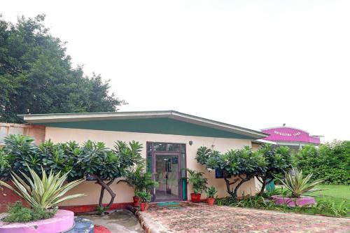 Fotografie z fotogalerie ubytování Hotel O Drizzling Land v destinaci Ghaziabád