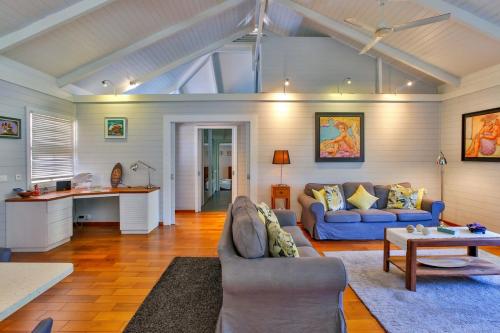 Tropical cocoon with 2 bedrooms
