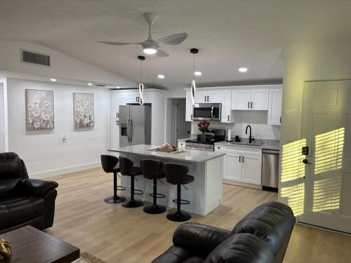 Kuchyň nebo kuchyňský kout v ubytování RR Beach Residence